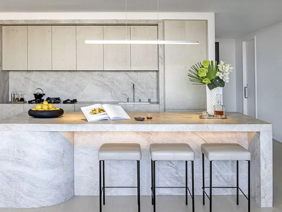 9200 Wilshire Blvd #304E, Beverly Hills, CA 90212